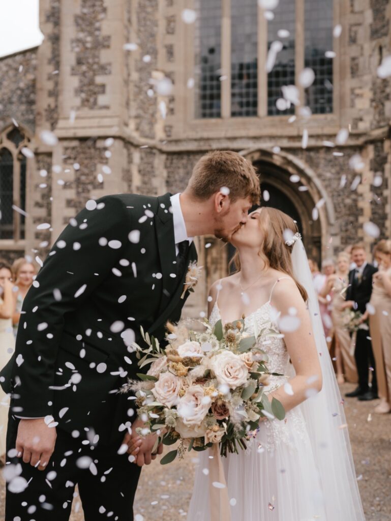 Shotesham Park wedding venue in Norfolk featuring Megans bridal bouquet in delicate shades of beige and white florals